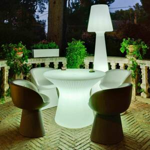 Newgarden Capri LED asztal, 73 cm magas